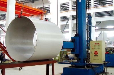 日用化工、化妝品、制藥、食品等行業成套設備